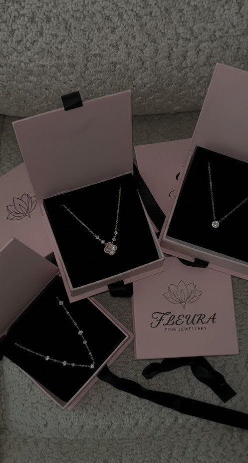 Daisy Necklace