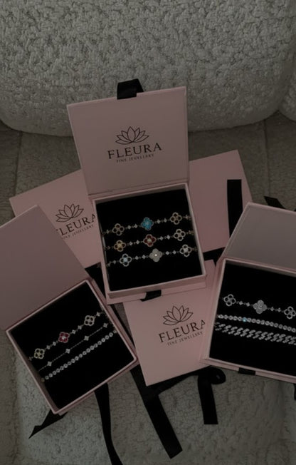 Dafina Hand Chain